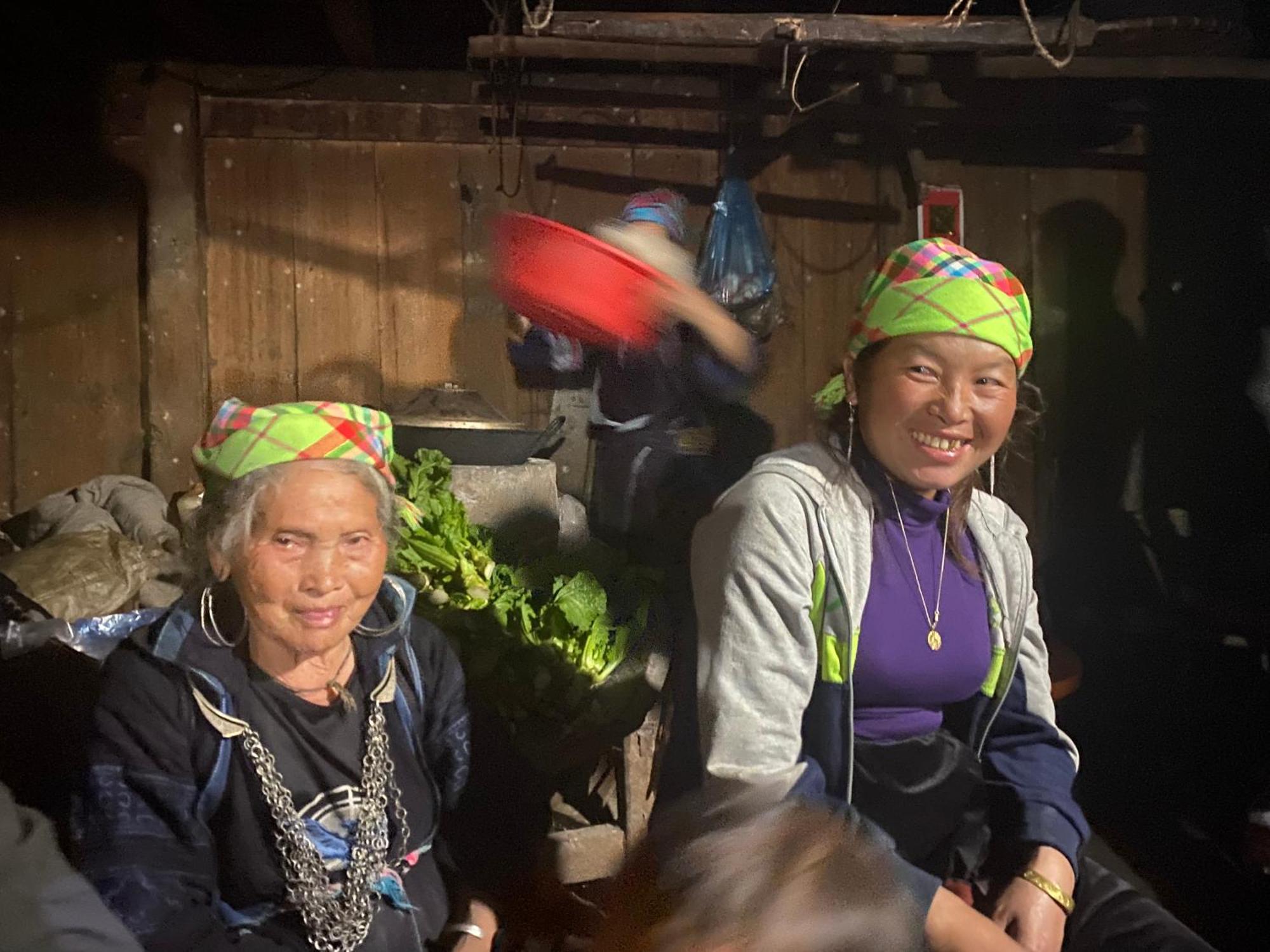 Sue Pa Family Trekking Homestay Sa Pa Exterior photo